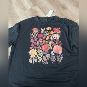 Gray Floral Graphic T-Shirt